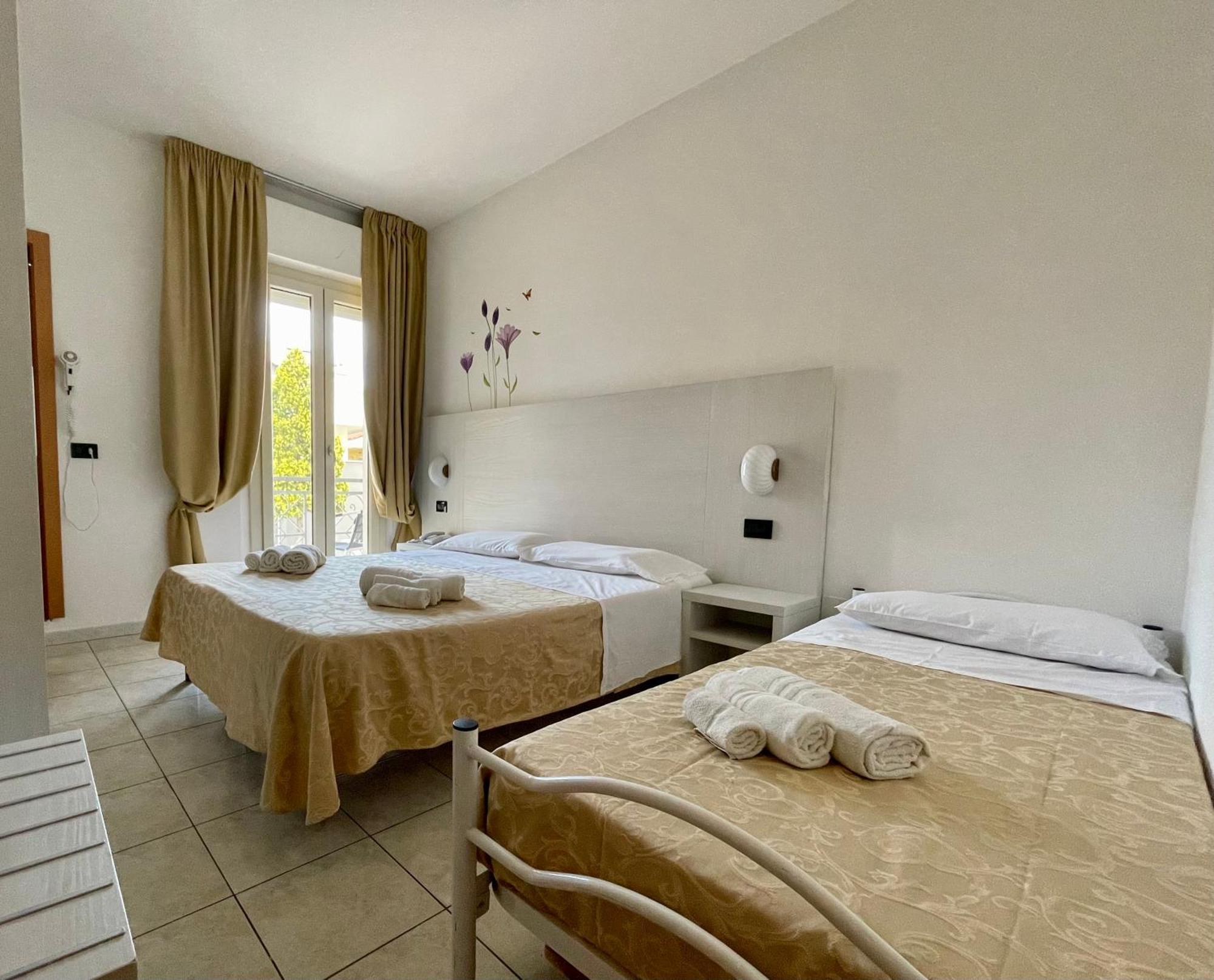 Dependance Hotel Marina Riccione Exterior photo