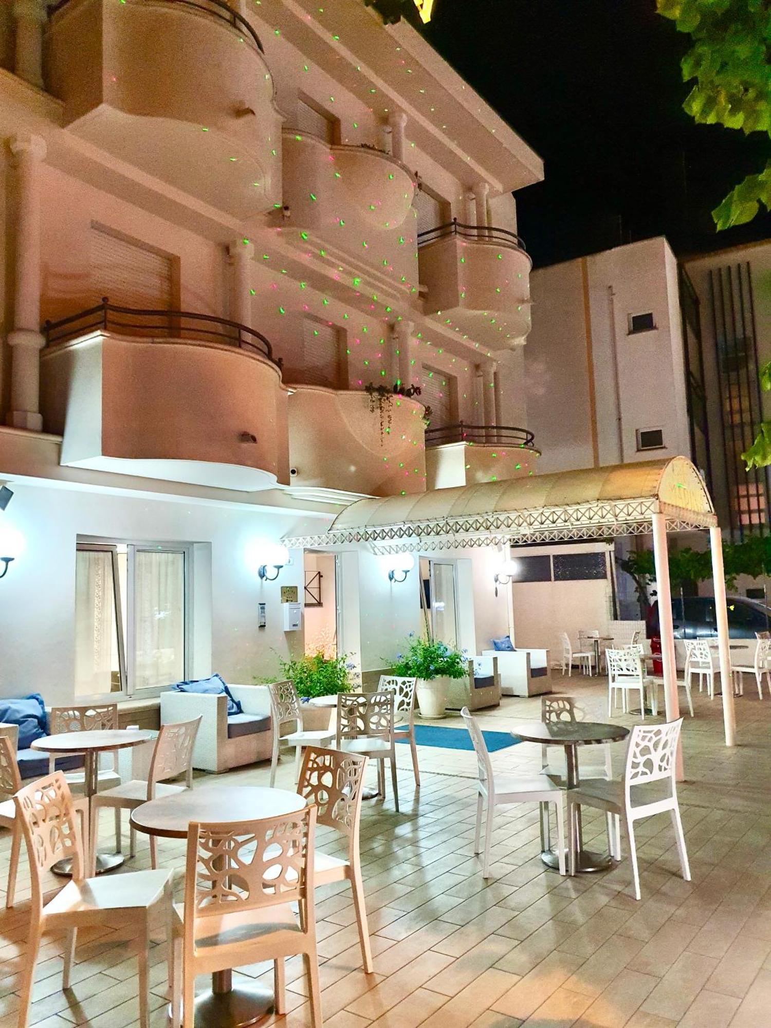 Dependance Hotel Marina Riccione Exterior photo